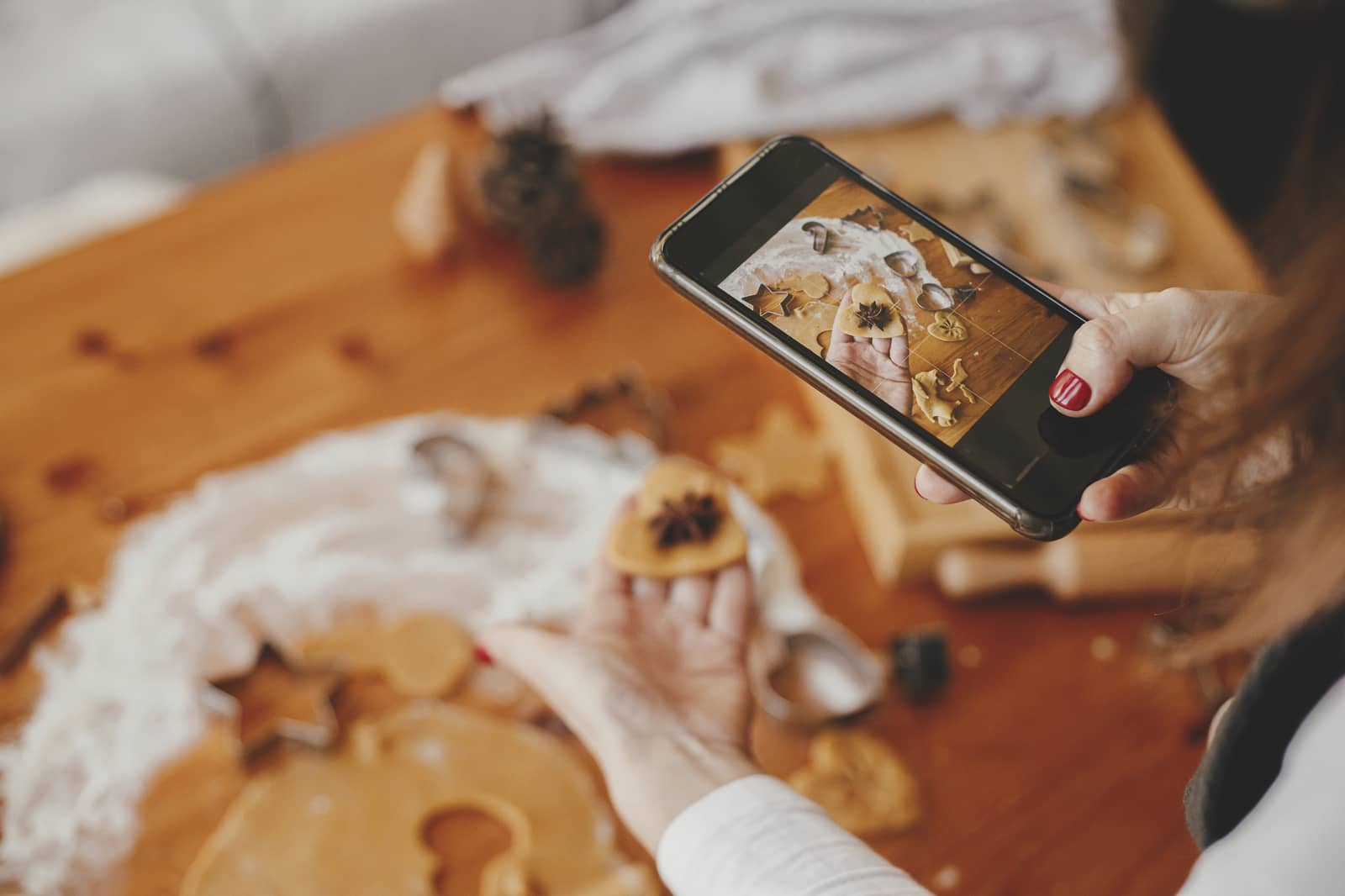 How to save Instagram photos. Girl taking a photo of food.