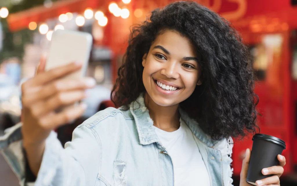 A blogger greeting followers on social network