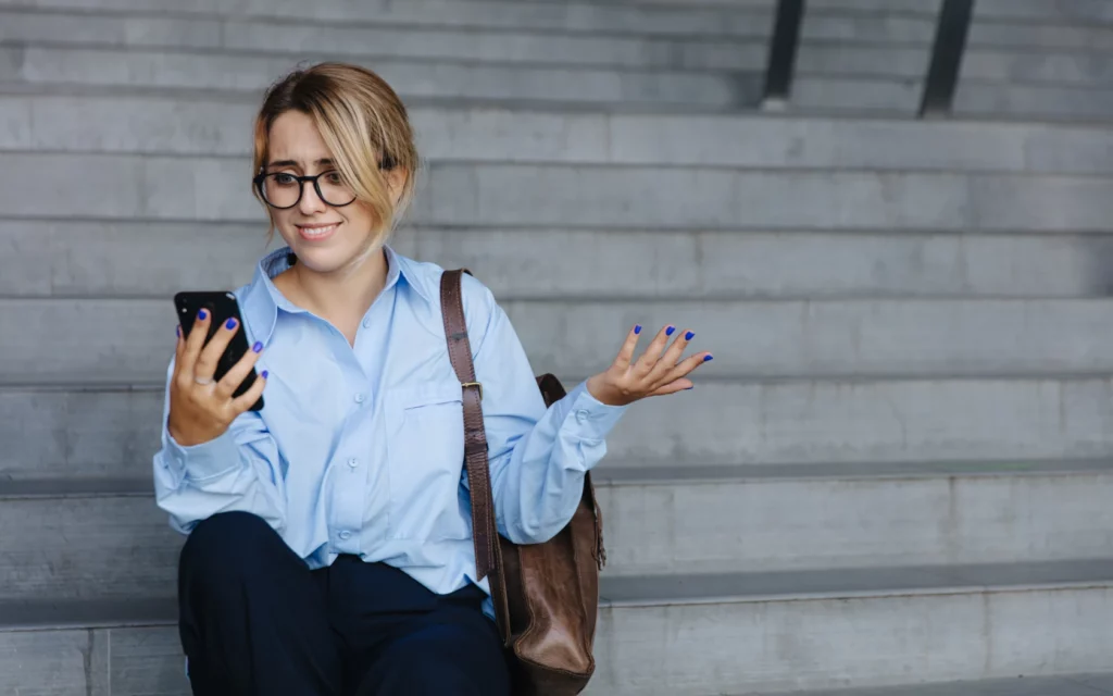 Woman wondering why she's losing followers on Instagram